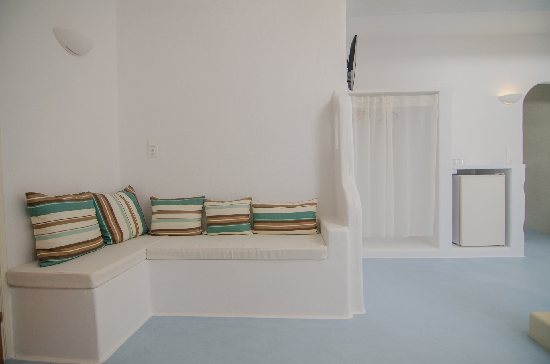 Photo of family studio