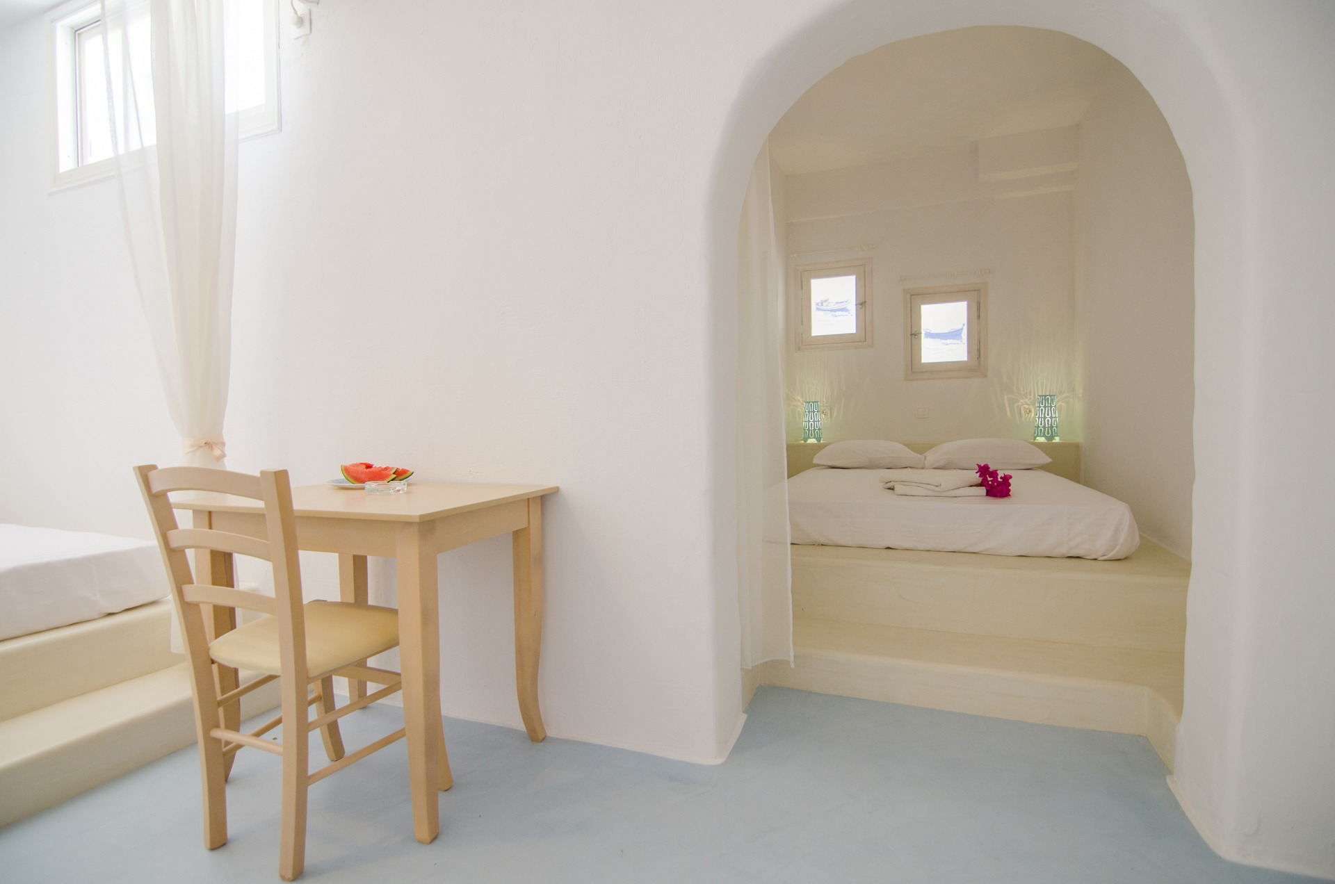 Photo of family studio