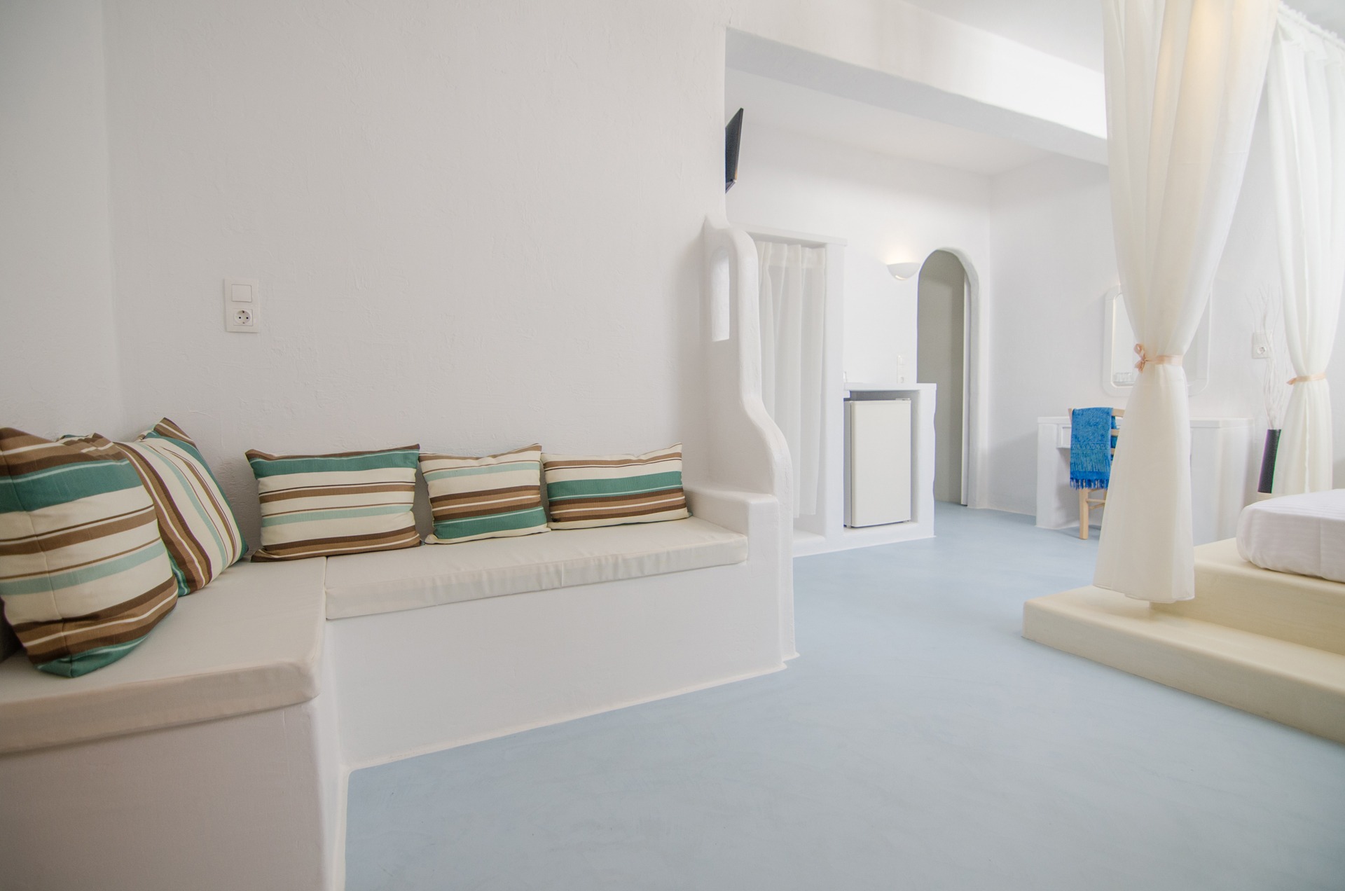 Photo of family studio