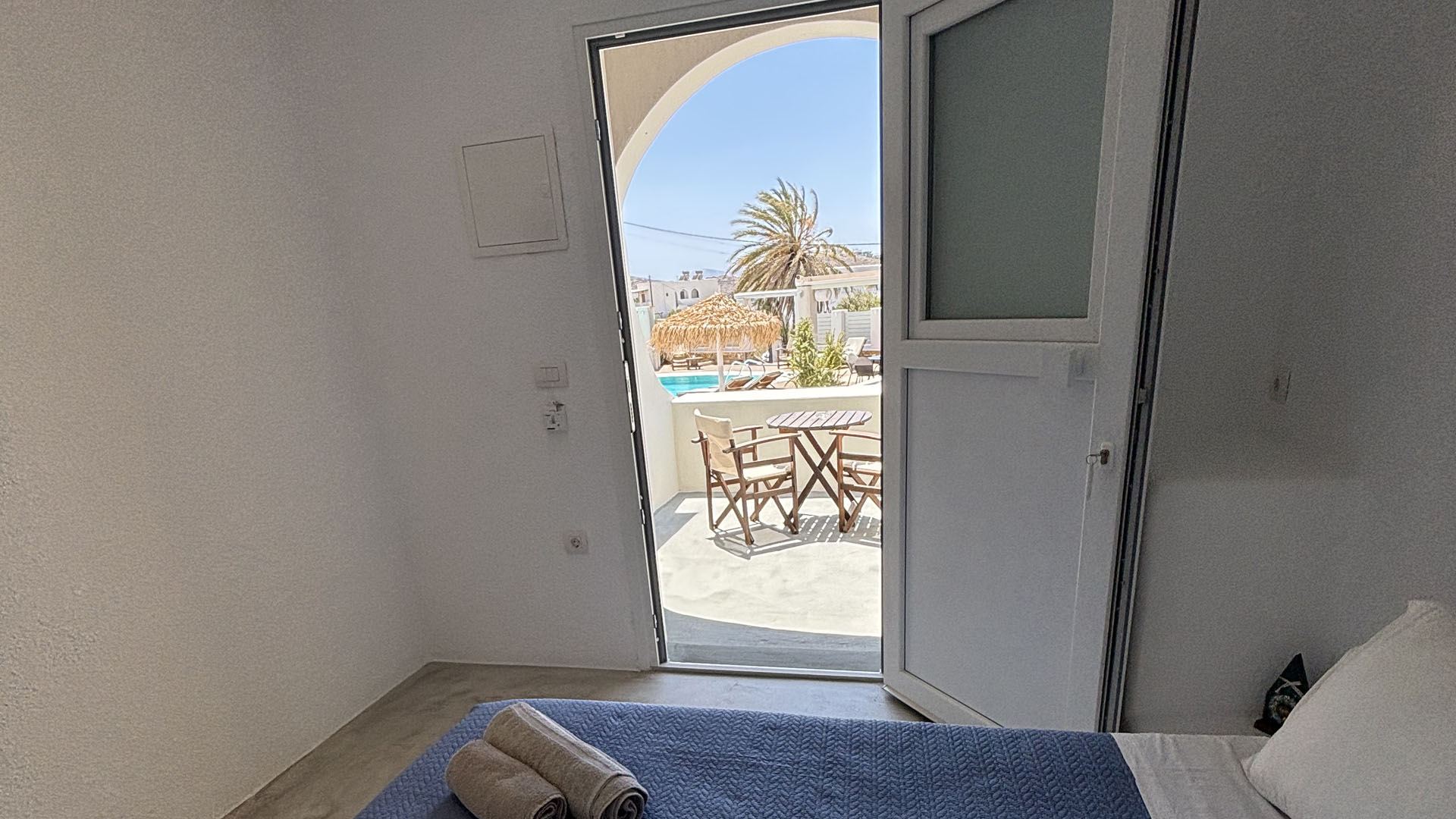 Photo of Double Room with Pool Vew